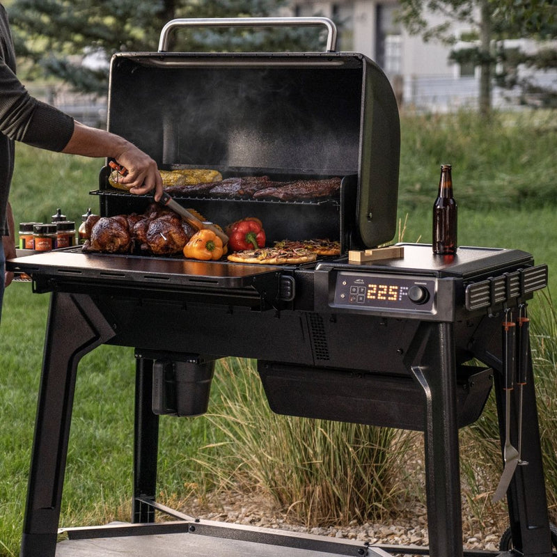 Woodridge Pellet Grill - Sullivan Hardware & Garden