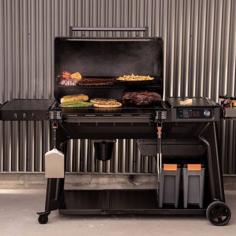 Woodridge Pro Pellet Grill - Sullivan Hardware & Garden